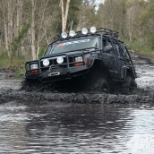 131_xj1210_13+southern_florida_fun+jeep_xj_in_swamp.jpg